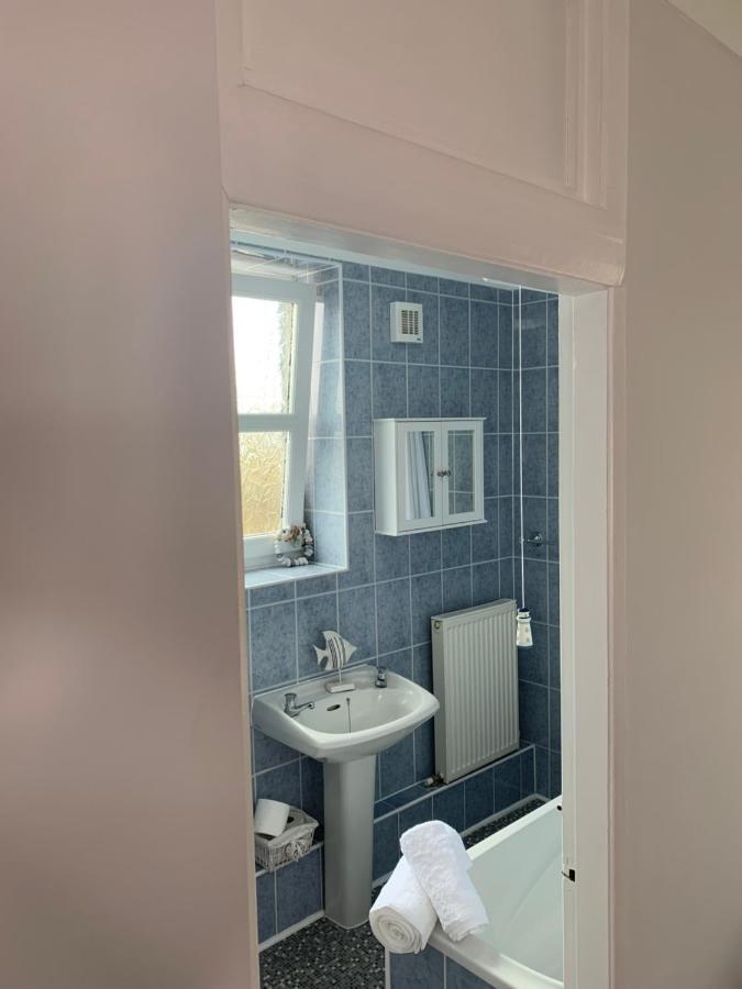 Seaspray Boutique Whitby Apartment Buitenkant foto