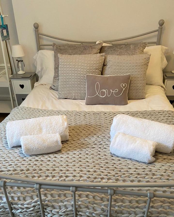 Seaspray Boutique Whitby Apartment Buitenkant foto