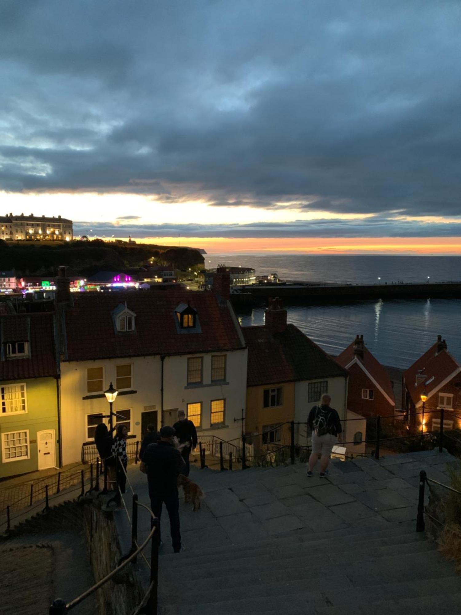 Seaspray Boutique Whitby Apartment Buitenkant foto